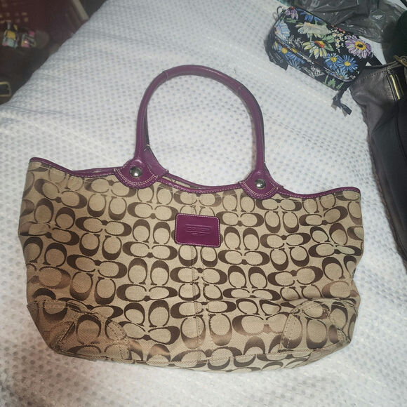 COACH EUC SIGNATURE BLEECKER TOTE BAG - Picture 1 of 7